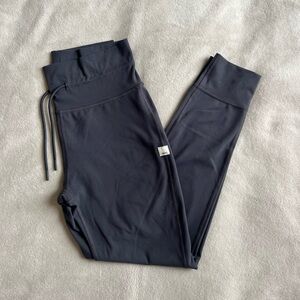 Vuori Black Leggings